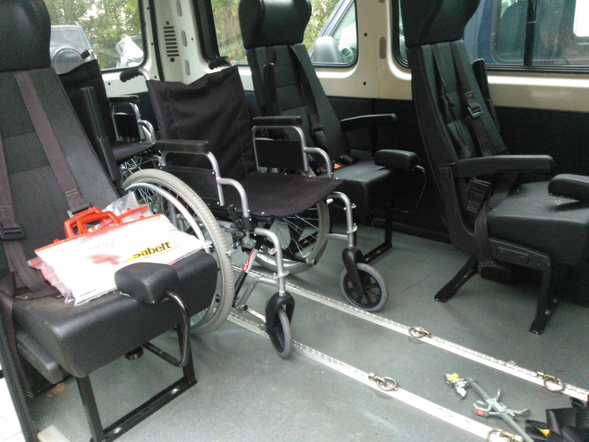 Форд Транзит для инвалидов колясочников